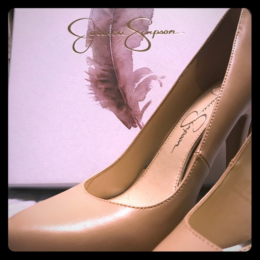 Nude Heels (Jessica Simpson)